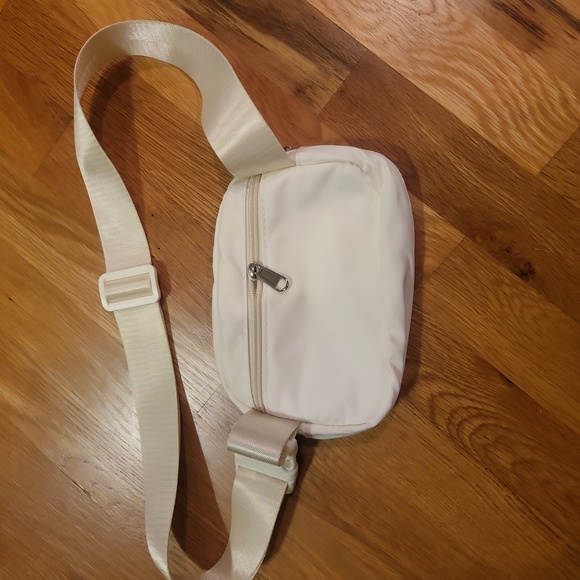 Bride Fanny Pack - Picture 3 of 4